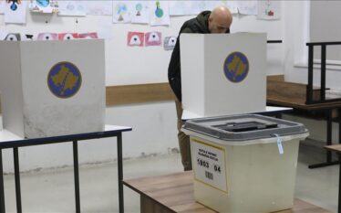 Kosovë, mbi 270 mijë votues shfrytëzuan të drejtën e votës…