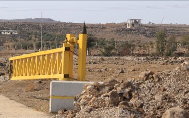 Ushtria izraelite vazhdon shkeljet ndaj sovranitetit të Sirisë, bastis fshatin…