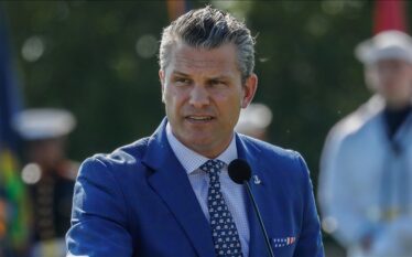 Sekretari amerikan i Mbrojtjes: Gjashtë të vrarë në sulmin ndaj…