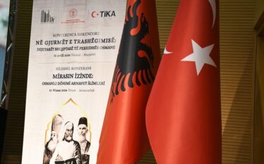 Shqipëri, mbahet konferenca për dijetarët shqiptarë të periudhës osmane