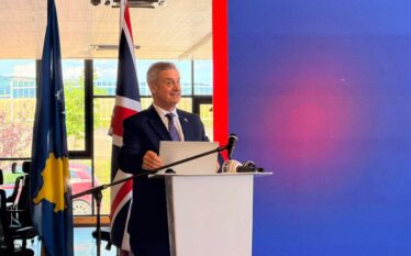 Ambasadori britanik: Tregtia me Kosovën është shumë e ulët, investitorët&hellip;