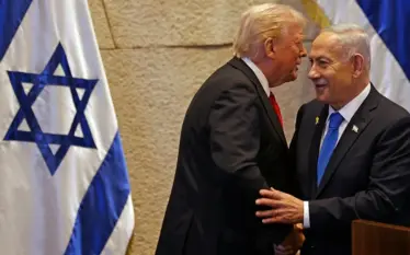 Trump “thumbon” publikisht Netanyahun: “Duhet ta mbaj të arsyeshëm”