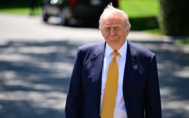 Trump përballet me kritika të ashpra për postimin ku e&hellip;
