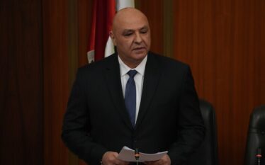 Presidenti i Libanit: Zbatimi i armëpushimit me Izraelin “mund të&hellip;