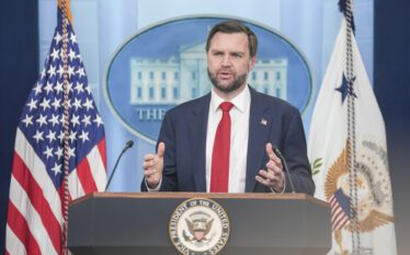 Zv/presidenti amerikan JD Vance: Në bisedimet me Iranin kemi hedhur&hellip;
