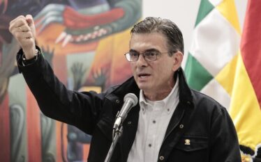 Presidenti bolivian shpall gjendje të jashtëzakonshme mes krizës së bllokadave