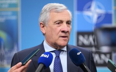 Italia i bën thirrje Izraelit të ndalojë përshkallëzimin ushtarak në&hellip;