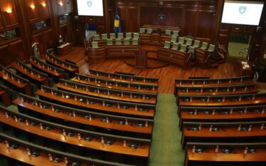 Legjislatura e 11-të e Kuvendit të Kosovës: Nga sa ulëse&hellip;
