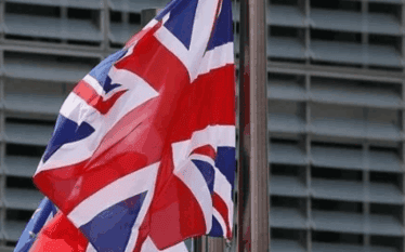 Britania kërkon riintegrim të serbëve në sistemin e drejtësisë: Jemi&hellip;
