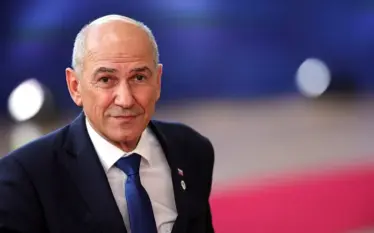 Janša ndryshon politikën e Sllovenisë për 180 gradë: Izraeli për&hellip;