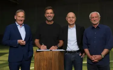 Jürgen Klopp rikthehet fuqishëm, bëhet selektori i ri i Gjermanisë