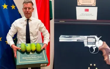 Revolver dhe mango, kryeministri hungarez tregon dhuratat që i mori&hellip;