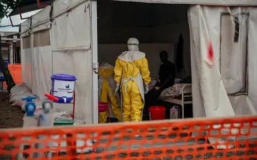 IOM paralajmëron se shpërthimi i Ebolës po zgjerohet me shpejtësi&hellip;