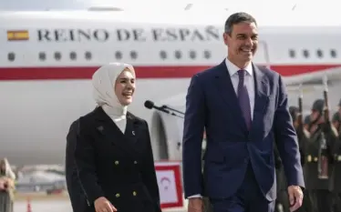 Kryeministri spanjoll Sanchez mbërrin në Ankara për Samitin e NATO-s