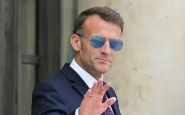 Macron mbërrin në Damask si udhëheqësi i parë perëndimor që&hellip;