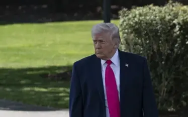 Trump paralajmëron Iranin: 1.000 raketa janë gati nëse tentohet atentat&hellip;
