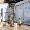 Efekti bumerang: Izraeli përballet me mungesë uji pasi shkatërroi sistemin sanitar në Gaza