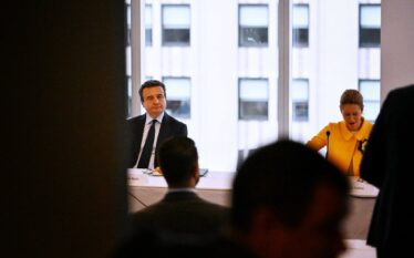 Kurti në takim me Kallasin kërkon nga BE-ja statusin e kandidatit për Kosovën