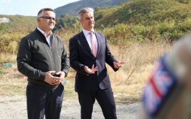 Hargreaves: Dënimet në Hagë kanë të bëjnë me krime individuale ndaj komuniteteve të ndryshme, s’e gjykojnë shtetësinë e Kosovës