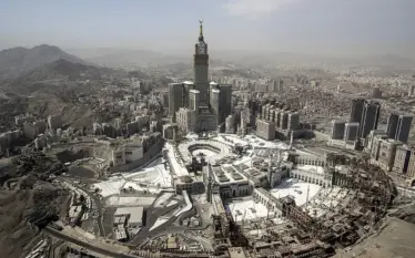 Arabia Saudite lëshon paralajmërim: Sulme të mundshme me raketa ndaj Mekës