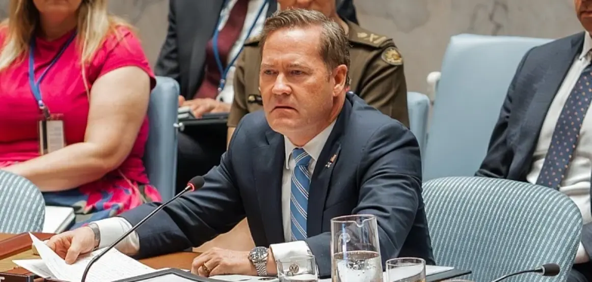 Ambasadori amerikan në OKB kritikon bojkotin e fjalimit të Netanyahut: “Nuk u larguat kështu kur foli Irani”