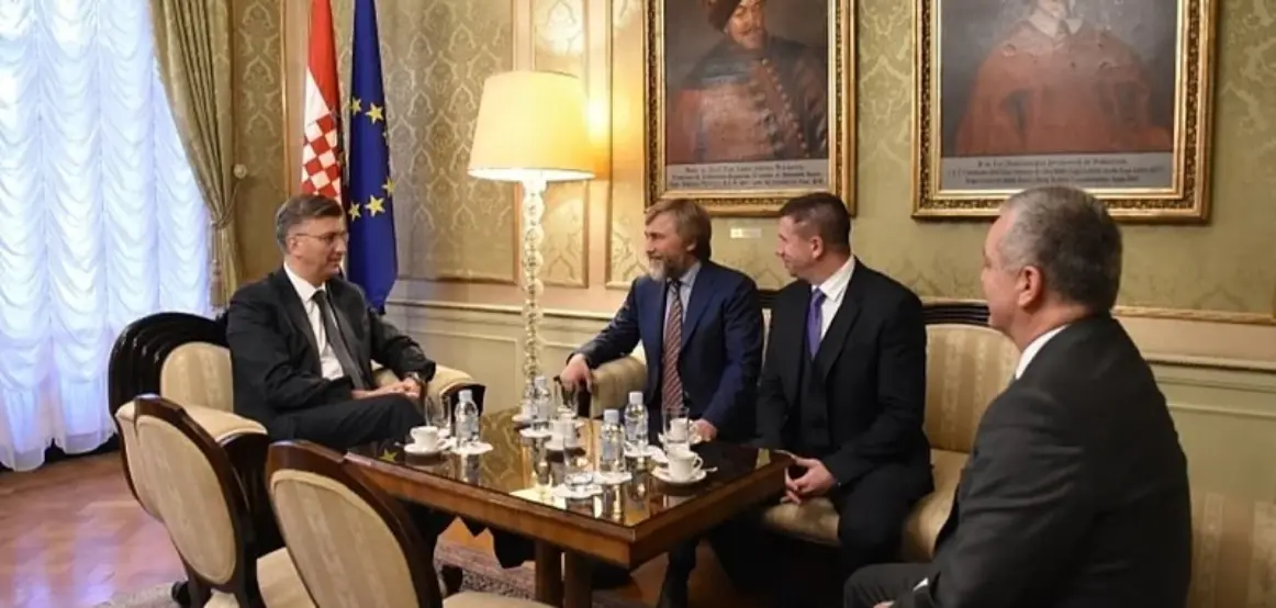 Miliarderi i akuzuar në Ukrainë për tradhti mori shtetësinë serbe dhe bleu një pronë në Kroaci