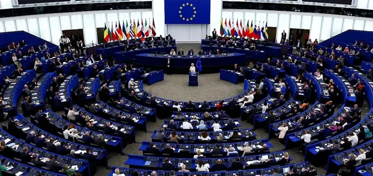 Përplasje në BE: Vendet e pasura kërkojnë uljen e buxhetit me qindra miliarda euro, anëtarët më të vegjël kundërshtojnë