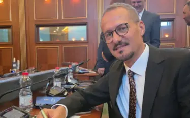 Simiq propozoi nënkryetarin “në emër të popullit serb” – reagon&hellip;
