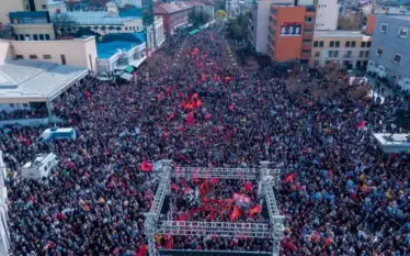 Nga sheshet e Prishtinës kërkohet drejtësi për ish-krerët e UÇK-së:&hellip;
