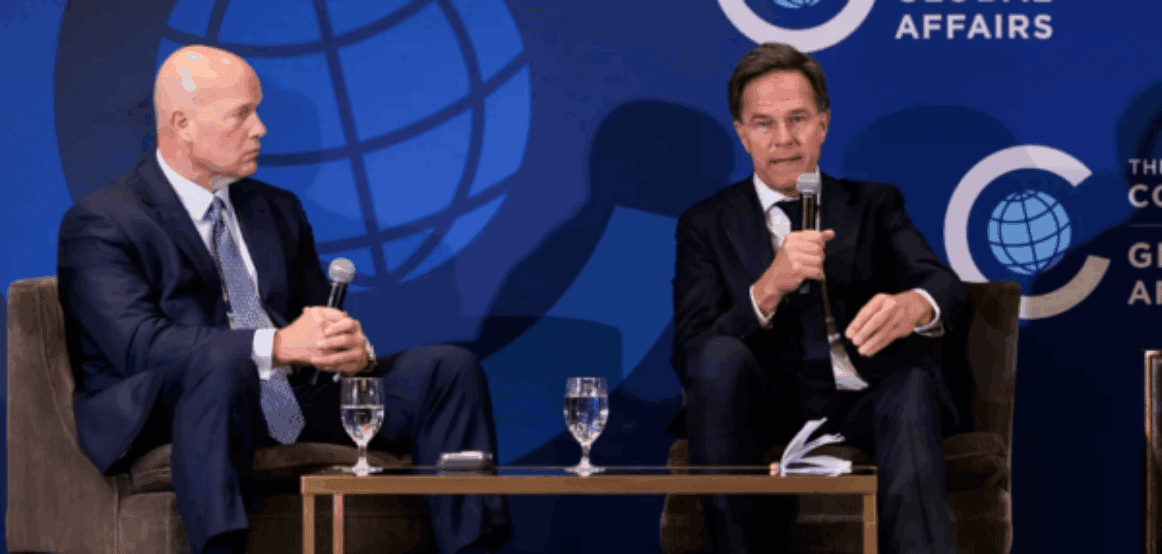 Rutte dhe Ambasadori amerikan në NATO vizitojnë Shtabin e Gardës Kombëtare në Iowa
