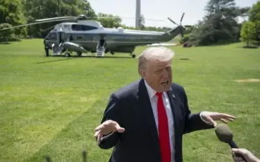 Trump ndalon CNN-in, MS NOW dhe Politico-n në Shtëpinë e&hellip;