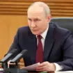 Putin: Rusia nuk do të “vrapojë nëpër botë duke lypur poshtërueshëm lëmoshë”