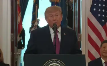 Trump: Vendimet SHBA-Kinë për sigurinë, teknologjinë dhe inteligjencën artificiale mund të sjellin “dekada” paqeje