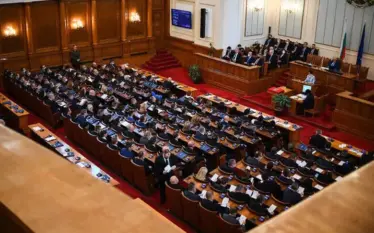 Opozita bullgare sfidon qeverinë për deklaratën e OKB-së për Ukrainën
