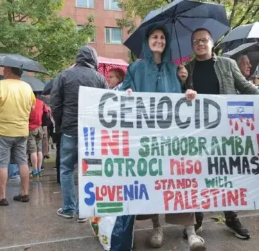 Mijëra sllovenë në protestë kundër ambasadës izraelite në Ljubjanë