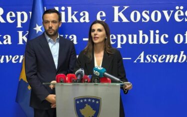 Çitaku: VV-ja të vijë në Kuvend dhe ta miratojë Ligjin për Specialen në lexim të dytë