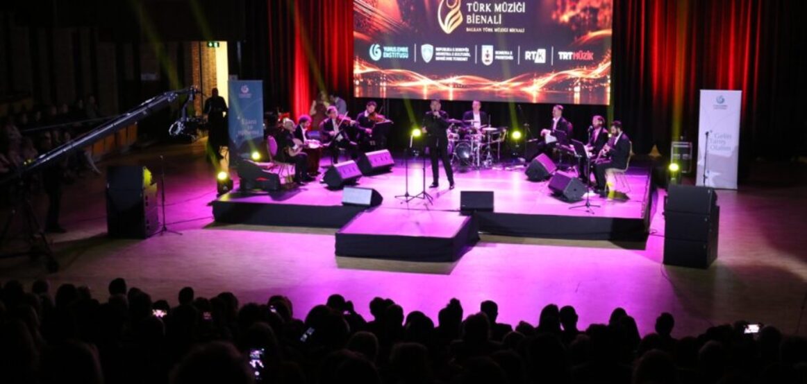 Prishtinë, mbahet Gala Koncerti i Bienales së Muzikës Turke të Ballkanit