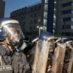 Njësia Speciale mobilizohet te hyrjet e Kuvendit, protestuesit bllokojnë daljet