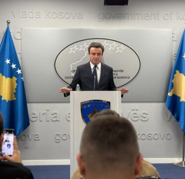 Kurti del me ofertë të re, propozon dy emra për president: Glauku ose Feridja