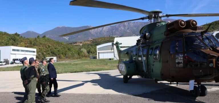 Shqipëria dërgon kontingjentin e parë të helikopterëve në misionin e KFOR-it në Kosovë