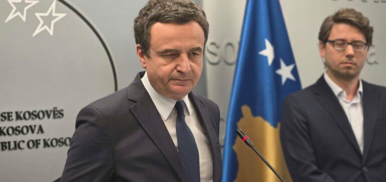 Kurti ofertë publike PDK-së: Na i siguronin gjysëm e votave për Bekim Sejdiun, ejani e kalojmë ligjin për Specialen