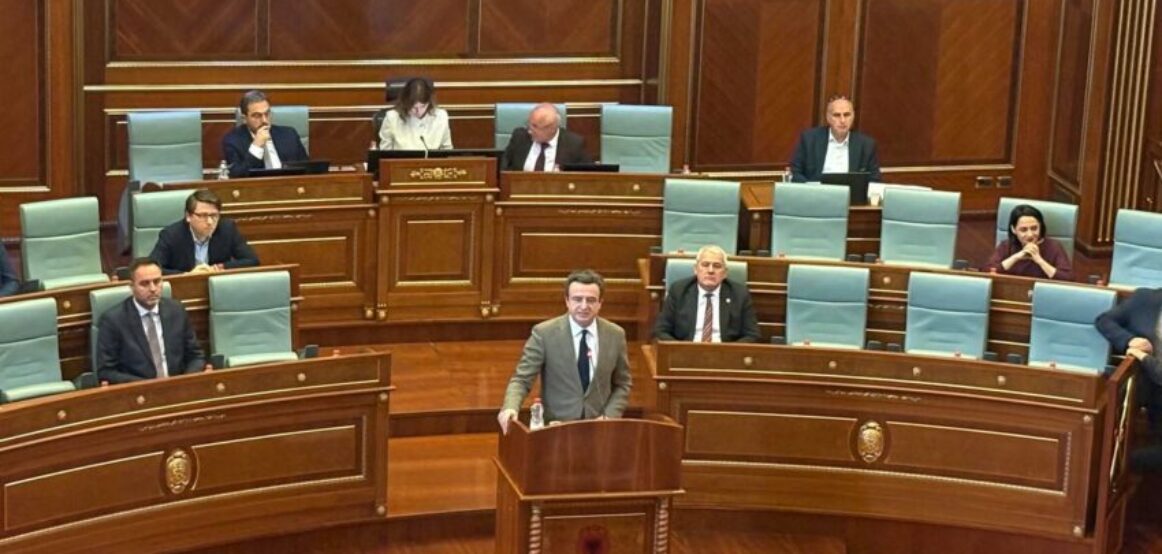 Kurti për Specialen: Ju mbështesim, por me votën merrni edhe përgjegjësinë