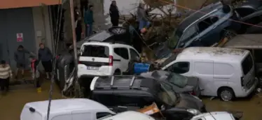 Stambolli goditet nga përmbytjet më të rënda në 80 vjet, katër të vdekur