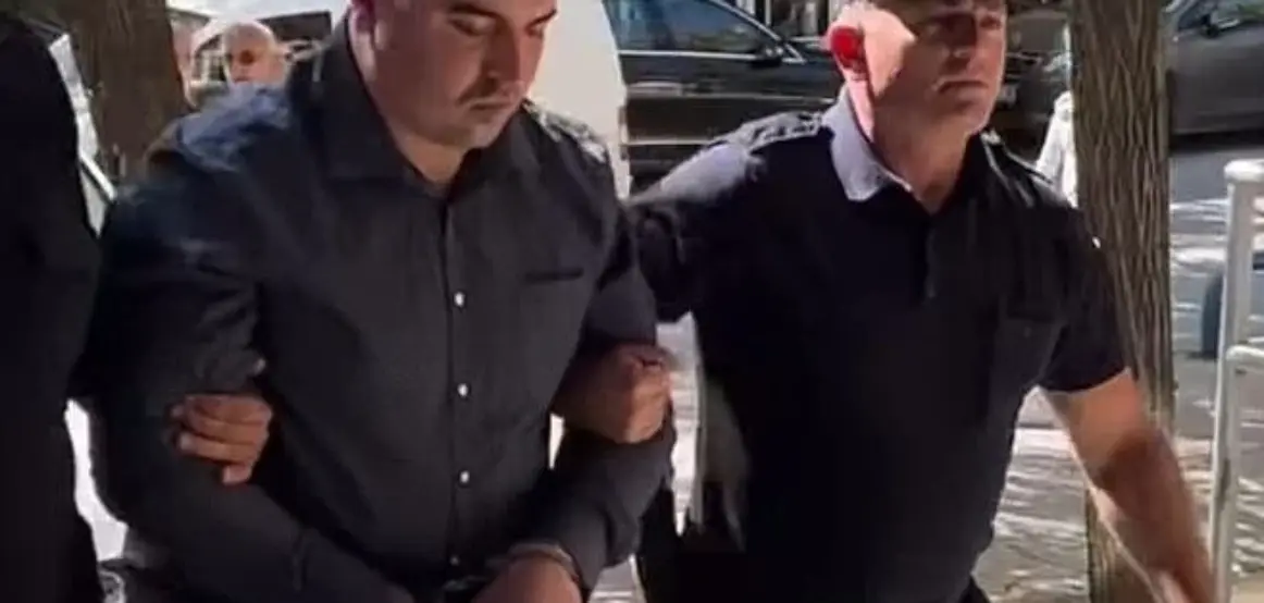 Burgim i përjetshëm për vrasësin serial në Maqedoninë e Veriut: Vriste gra të moshuara që jetonin vetëm, prokurori përmendi nekrofilinë si motiv