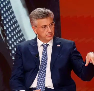 Kroacia i dorëzon një dokument shteteve anëtare të Bashkimit Evropian me tetë kushtet për anëtarësimin e Malit të Zi në BE