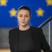 Eurodeputetja Irena Joveva me mesazh të ashpër për Vuçiqin: Bota po ju vëzhgon, pa kërcënime dhe dhunë
