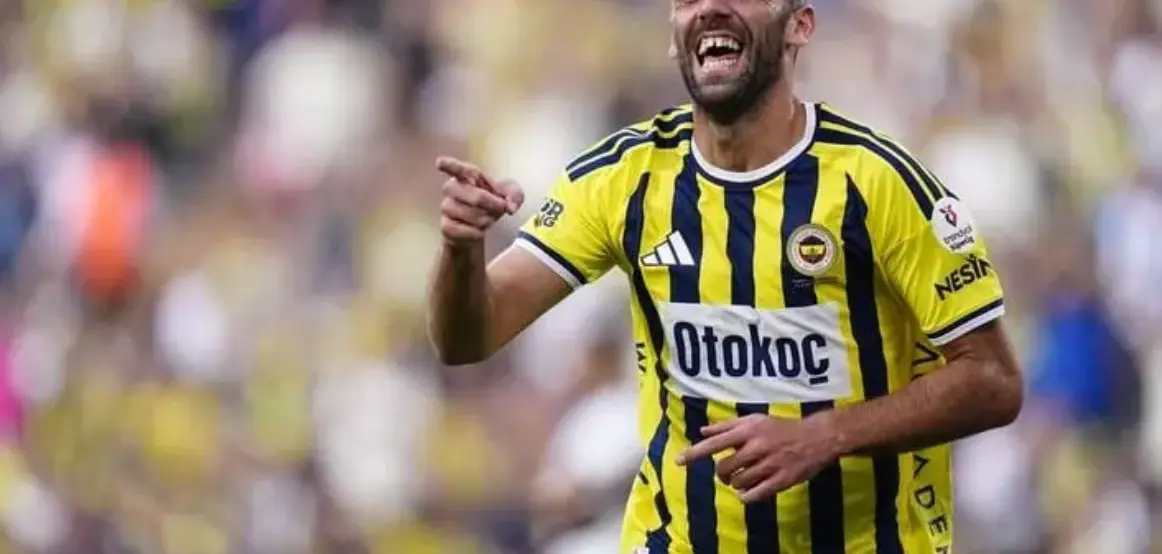 Futet nga banka rezervë, Muriqi pas gjashtë minutash shënon gol