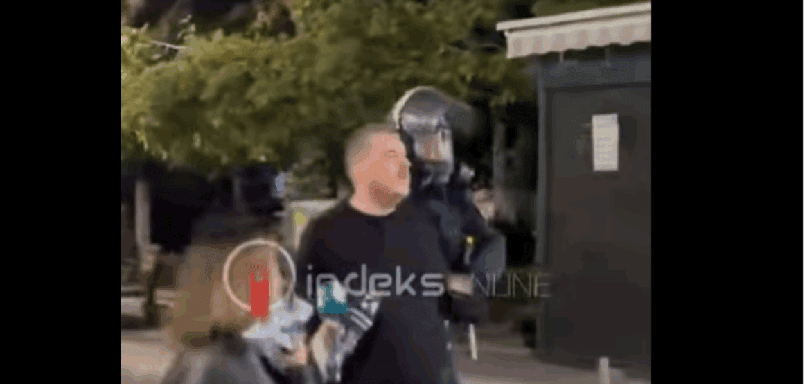 Policia arreston nipin e Hashim Thaçit në sheshin e Prishtinës
