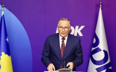 Bedri Hamza jep dorëheqje nga posti i kryetarit të PDK-së