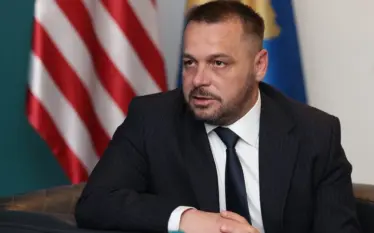 Maqedonci e krahason Serbinë me Rusinë: Ka 48 baza ushtarake pranë kufirit me Kosovën